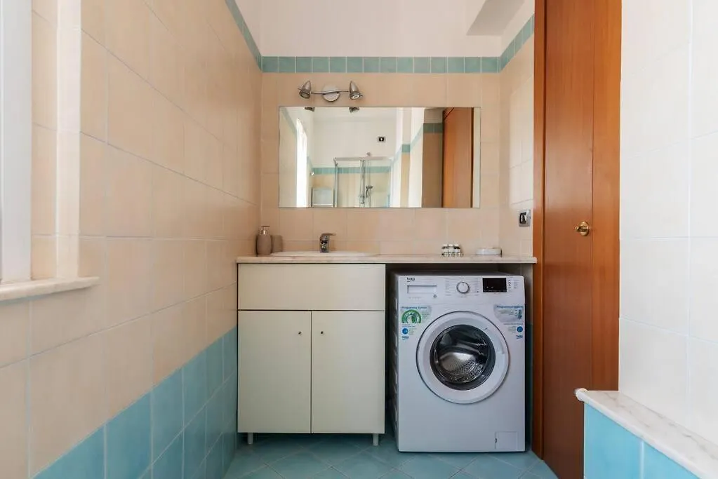 Apartment Ferienwohnung Bilocale Quartiere Della Moda Mailand