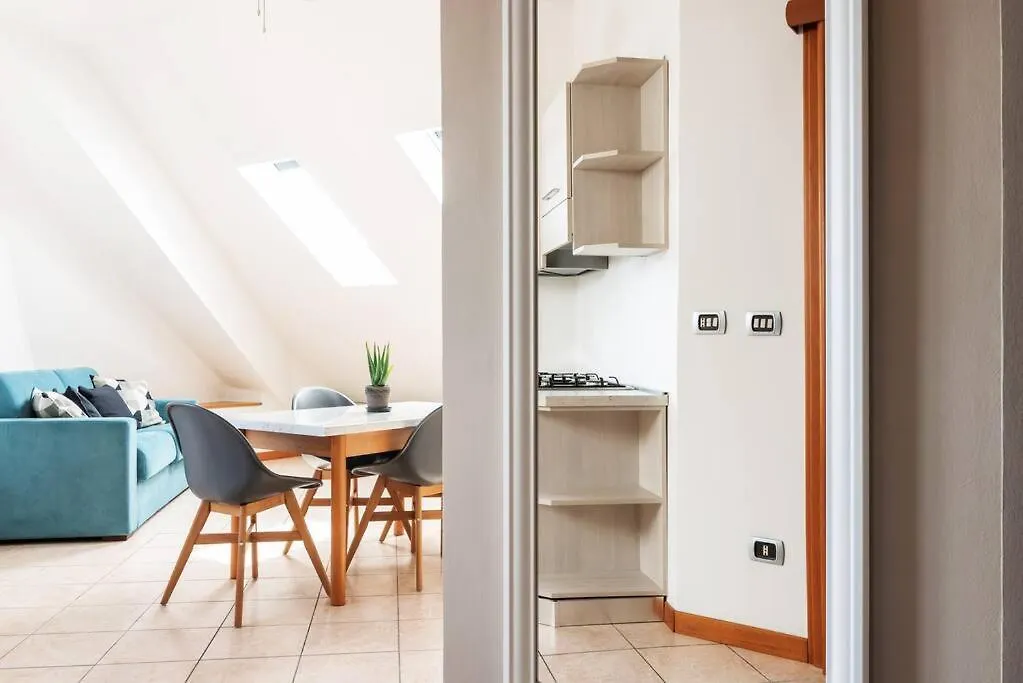 Apartment Ferienwohnung Bilocale Quartiere Della Moda Mailand